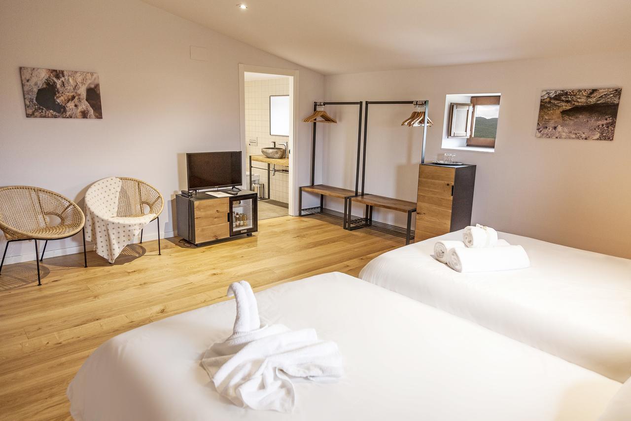 Hotel Casa Albets Lladurs Kültér fotó